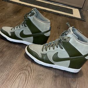 Nike Dunk Sky Hi Sneakers sz 7.5